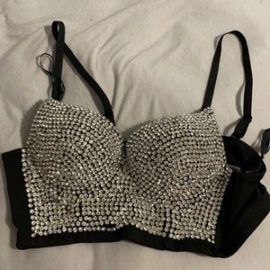 Going out diamond top